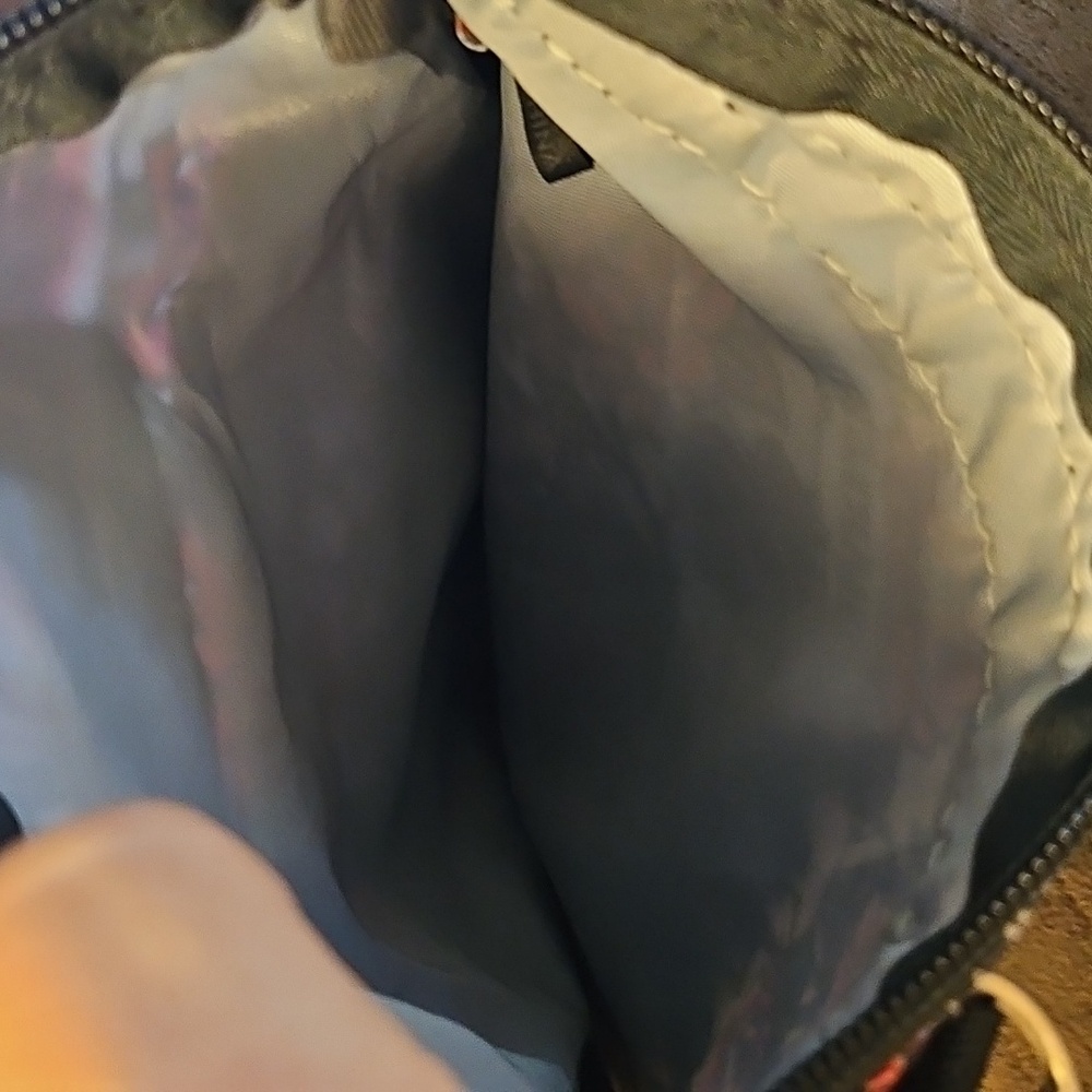 Harley-Davidson Crossbody Purse. EUC - Picture 7 of 7